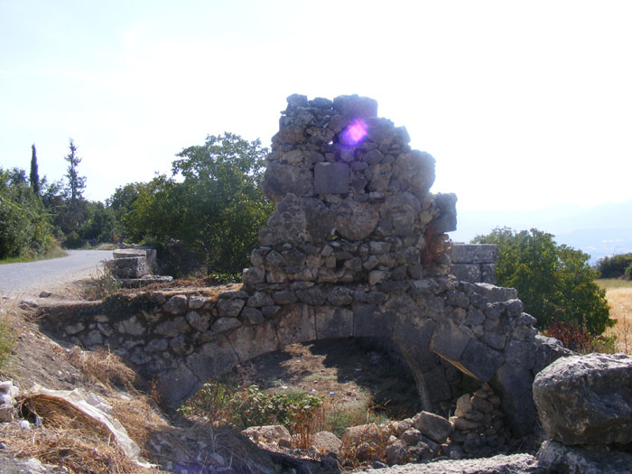 Tlos045.jpg
