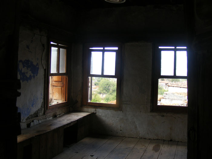 ghost_village018.jpg