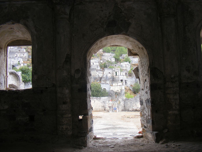 ghost_village033.jpg